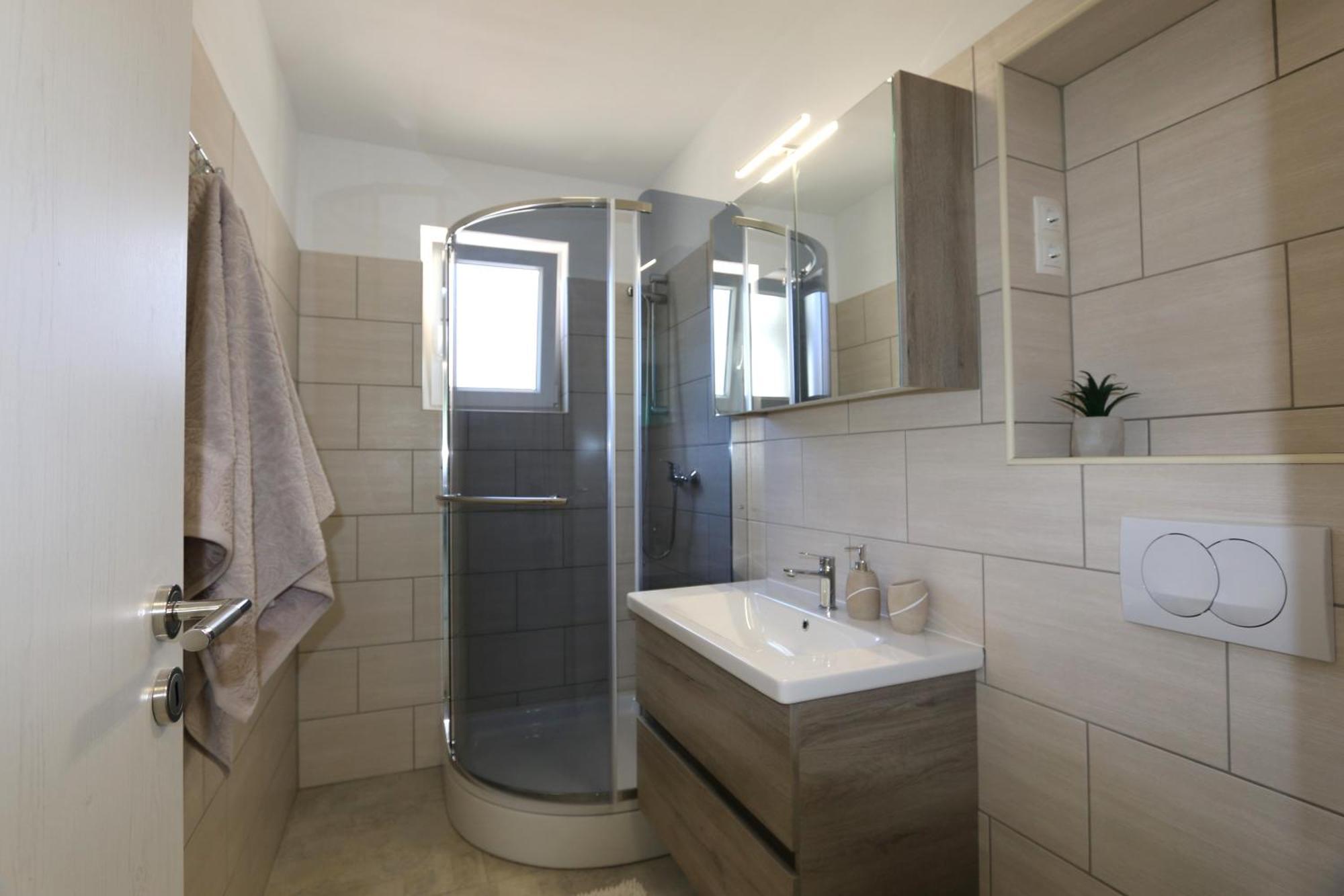Apartments Mirjana Šilo Buitenkant foto
